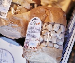 Lieka tik iškepti. Kūčiukai šaldyti, 500 g