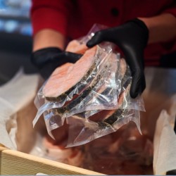 Atlantinių lašišų kepsniai (šaldyti), 200g