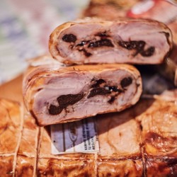 Naminis keptas vištienos vyniotinis su džiovintomis slyvomis (bus tik velykoms), 400 g