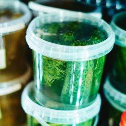 Šviežiai raugti agurkai, 600 g