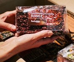 Žaliavalgiška burokėlių duonelė be gliuteno
