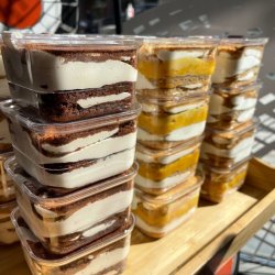 Macaroom Klasikinis medutis Apelsininis medaus tortas Šokoladinis medaus tortas