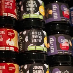 Juodųjų serbentų uogienė "Gerų minčių ūkis", 220 g